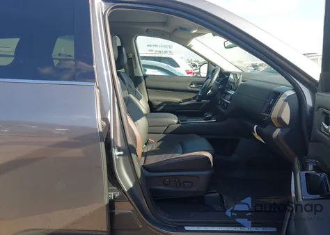 2024 Nissan Pathfinder Platinum 4Wd from USA, damaged, VIN 5N1DR3DK8RC230915